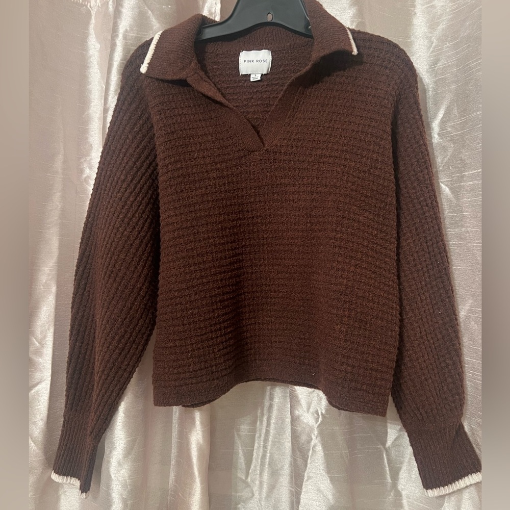 Pullover Brown Collared Sweater